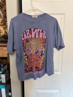 Forever Sun Graphic Tee in Dusty Lavender
